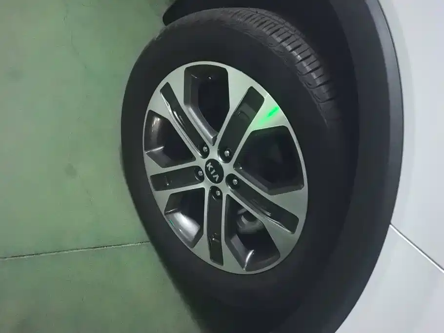 Kia Sportage — миниатюра 6