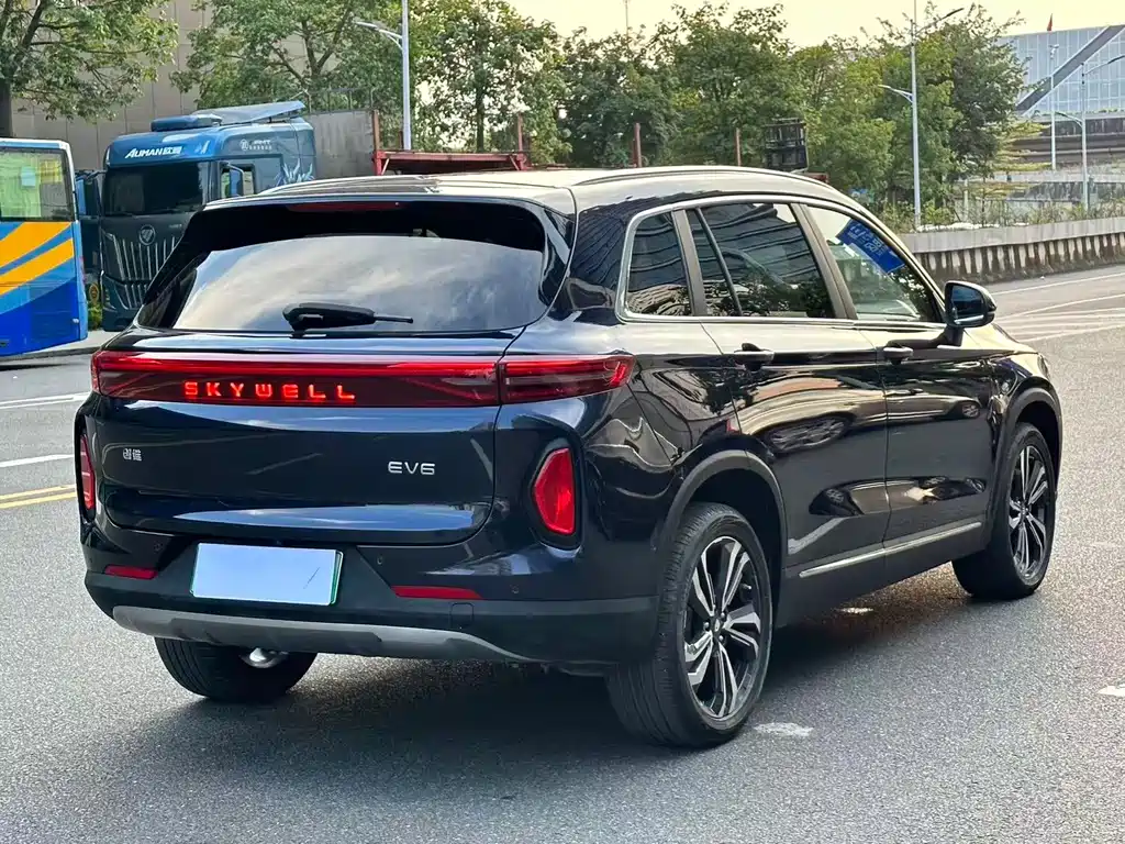 Skyworth EV6 — миниатюра 17