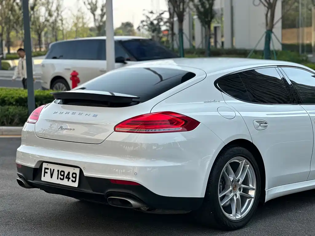 Porsche Panamera — миниатюра 51