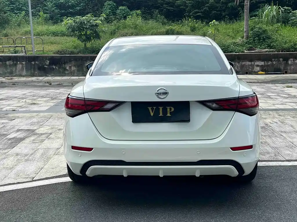 Nissan Sylphy — миниатюра 5