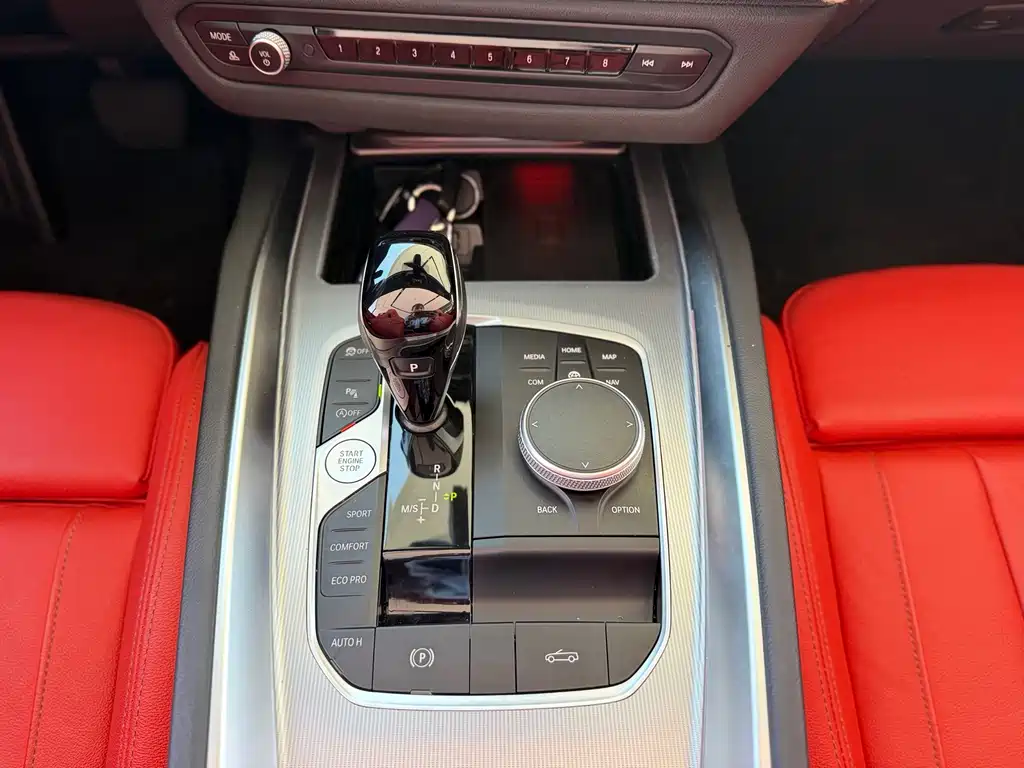 BMW Z4 — миниатюра 11