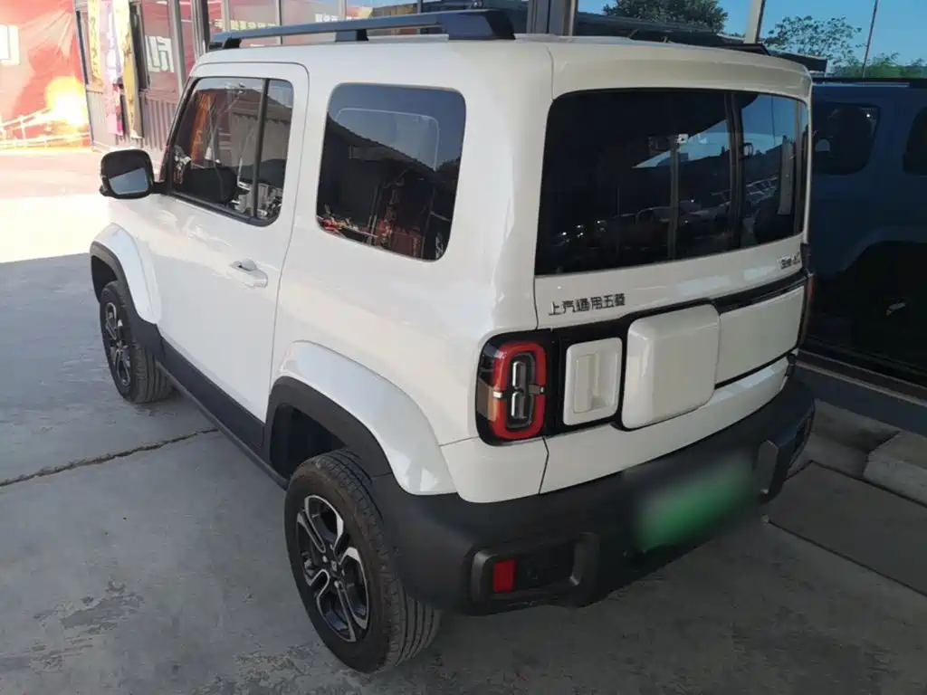 Baojun Yueye — миниатюра 5