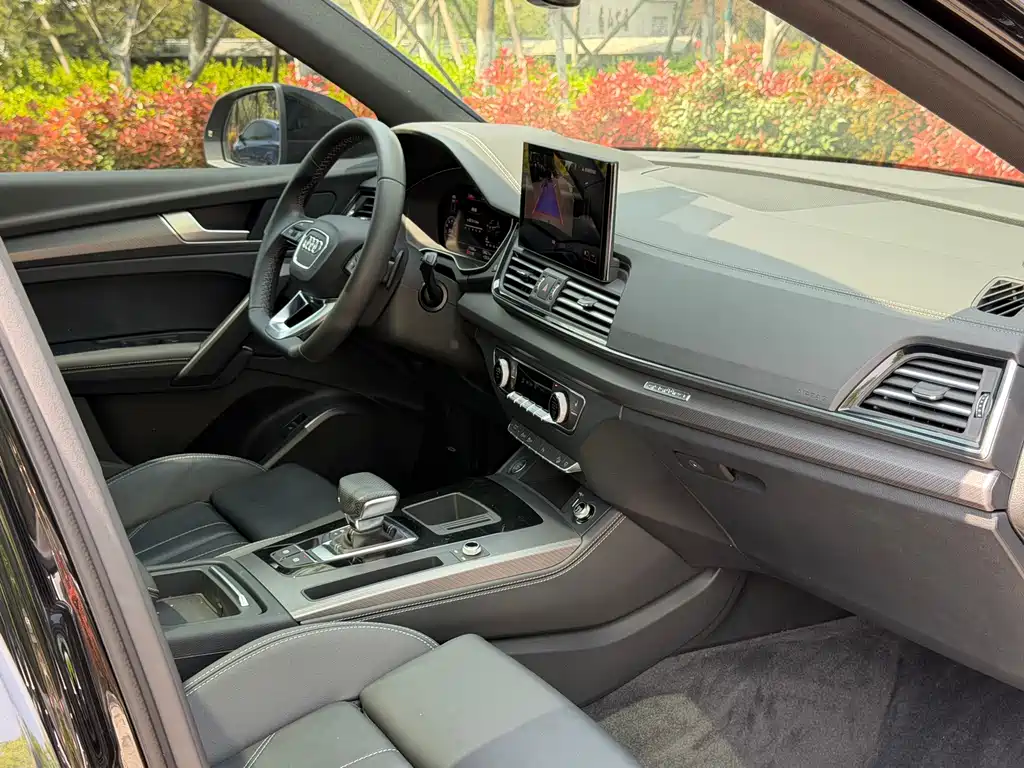 Audi Q5L — миниатюра 7