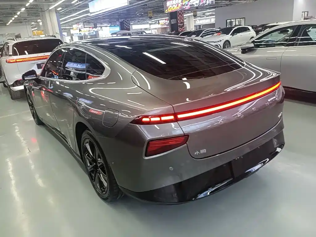 XPeng P7 — миниатюра 5