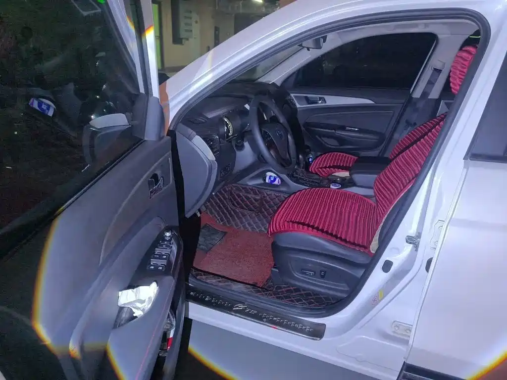 Changan CS75 — миниатюра 14