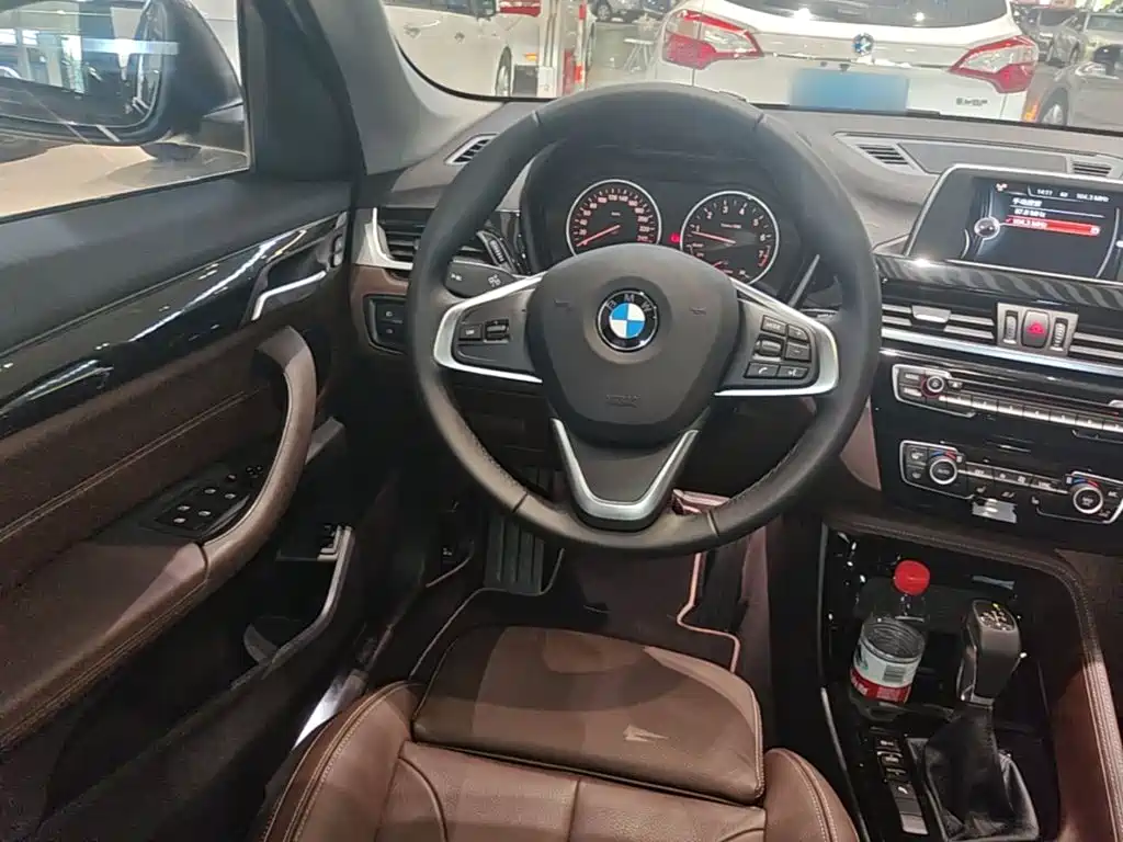 BMW X1 — миниатюра 11