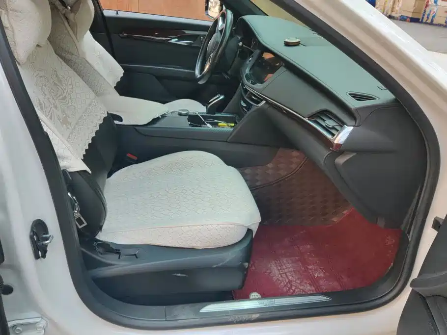 Cadillac CT6 — миниатюра 8