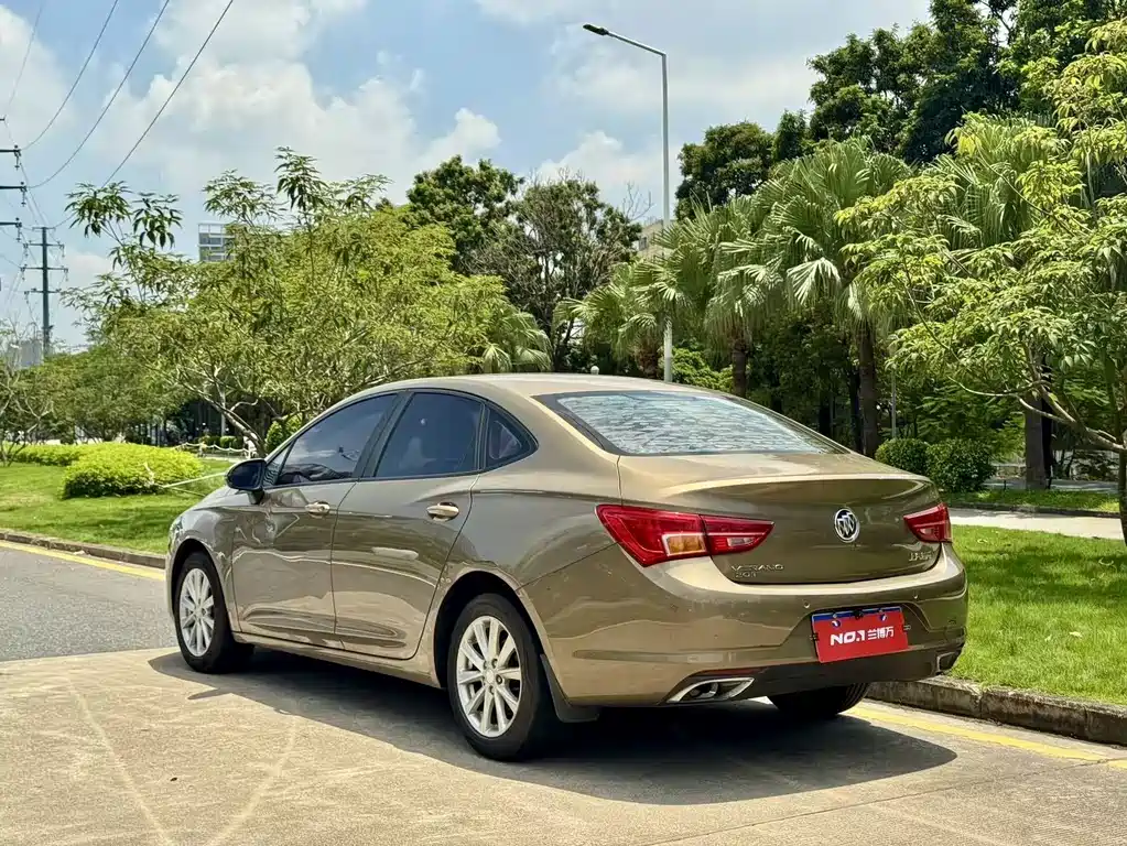 Buick Verano — миниатюра 5