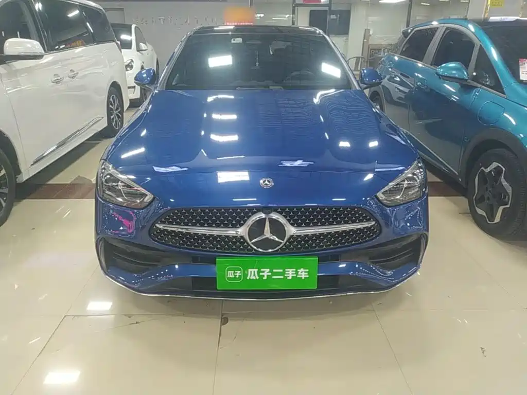 Mercedes-Benz C-Class — миниатюра 3