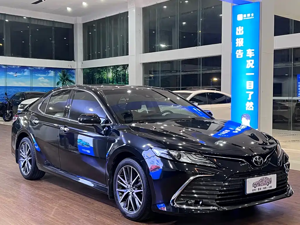 Toyota Camry 2021 2.5G Luxury