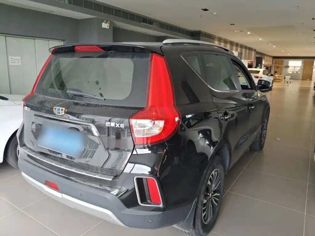 Geely Vision X6 — миниатюра 7