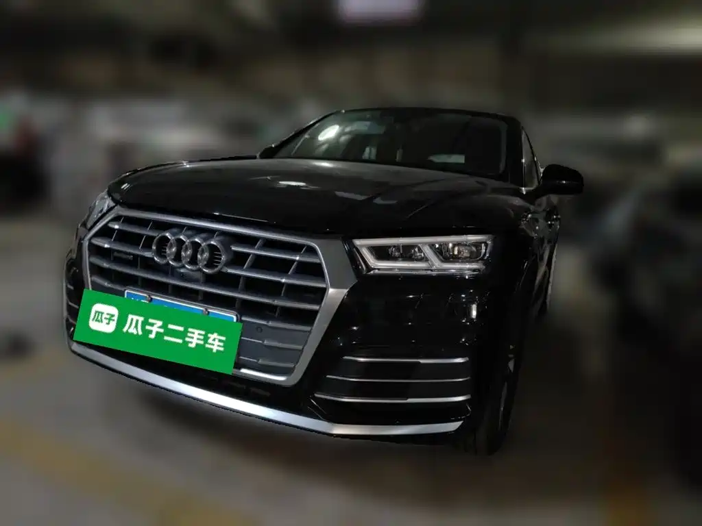 Audi Q5L — миниатюра 2