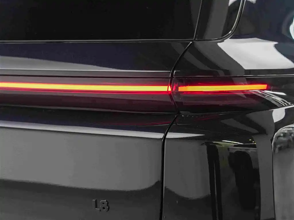 Li Auto Li L8 — миниатюра 13