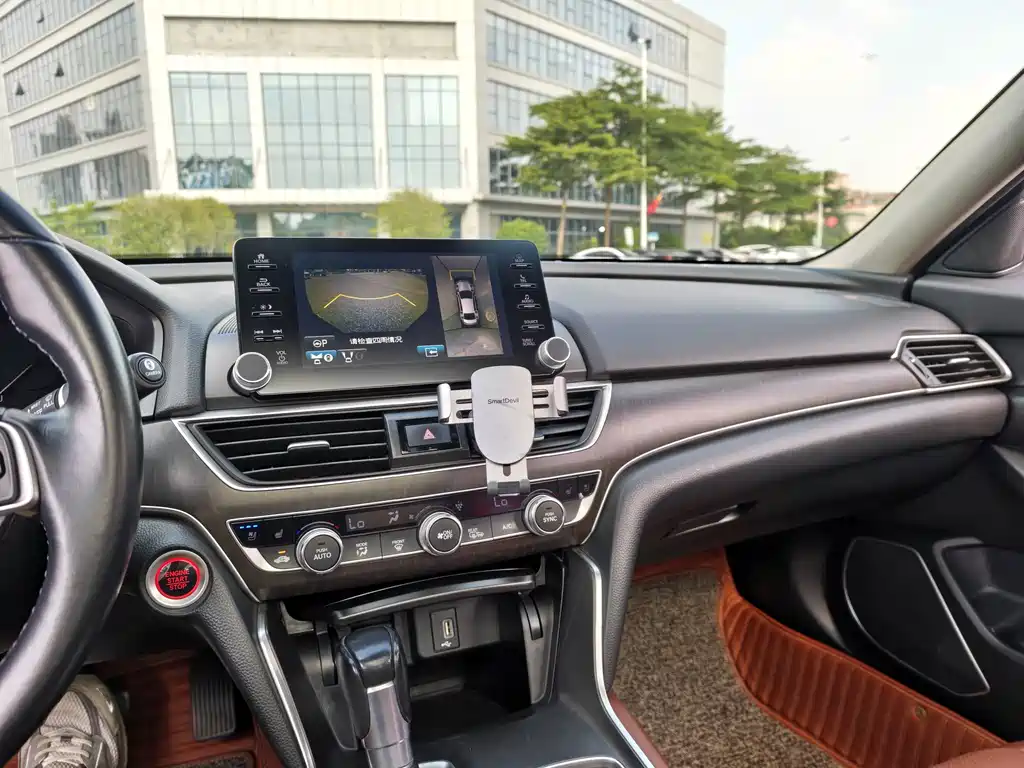 Honda Accord — миниатюра 10
