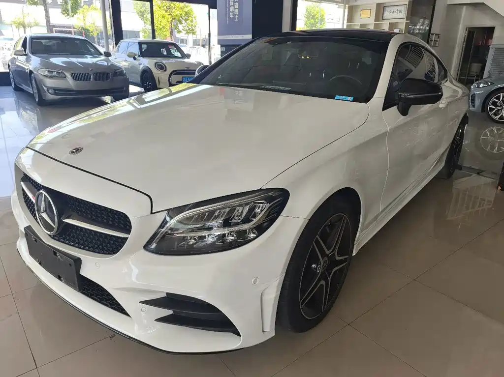 Mercedes-Benz C-Class (Import) — миниатюра 4
