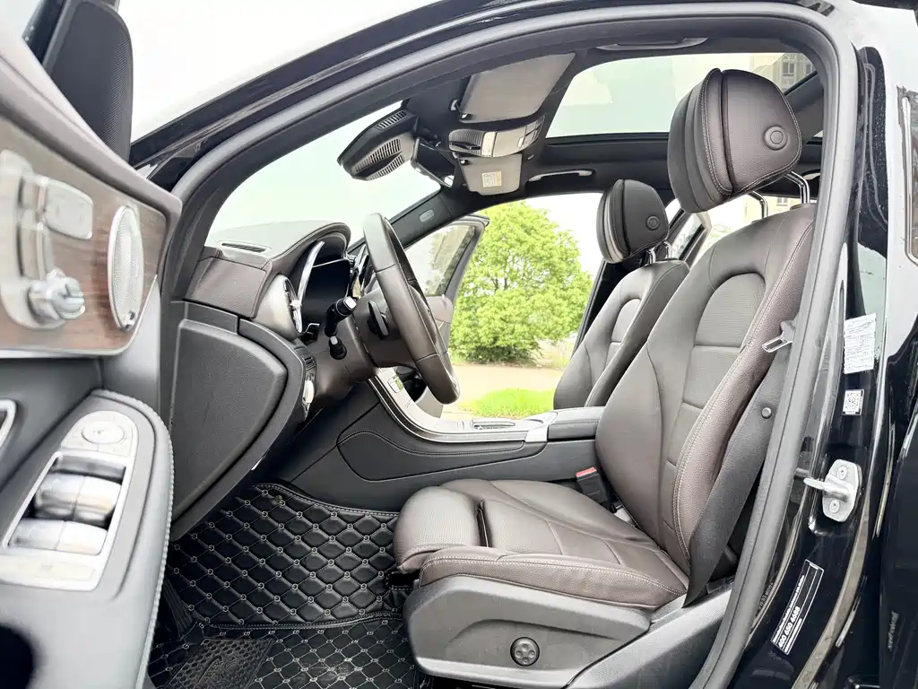 Mercedes-Benz GLC 2021 GLC 300 L 4MATIC Luxury