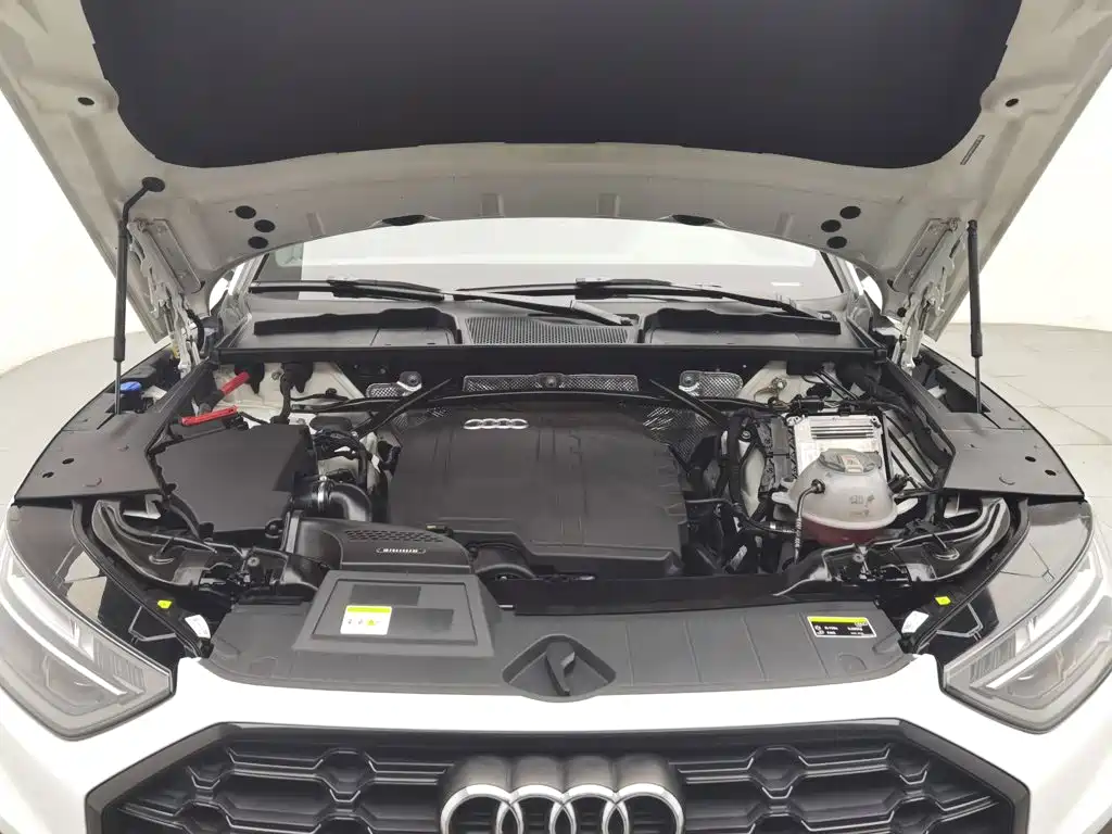 Audi Q5L — миниатюра 6