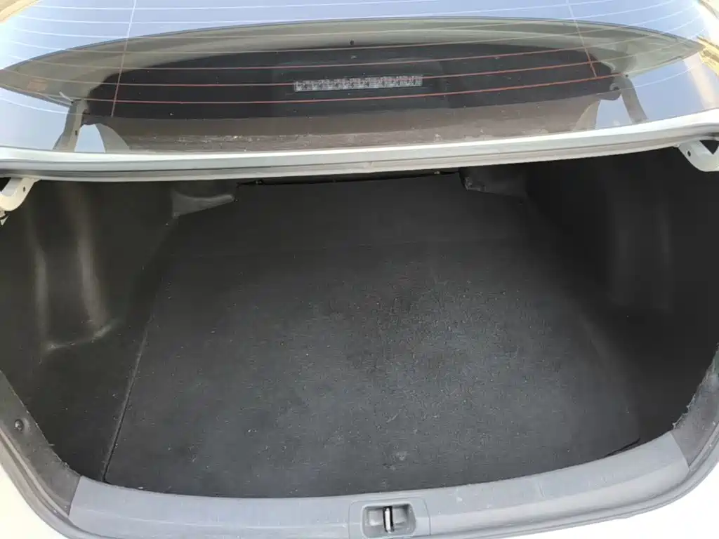 Toyota Corolla — миниатюра 19
