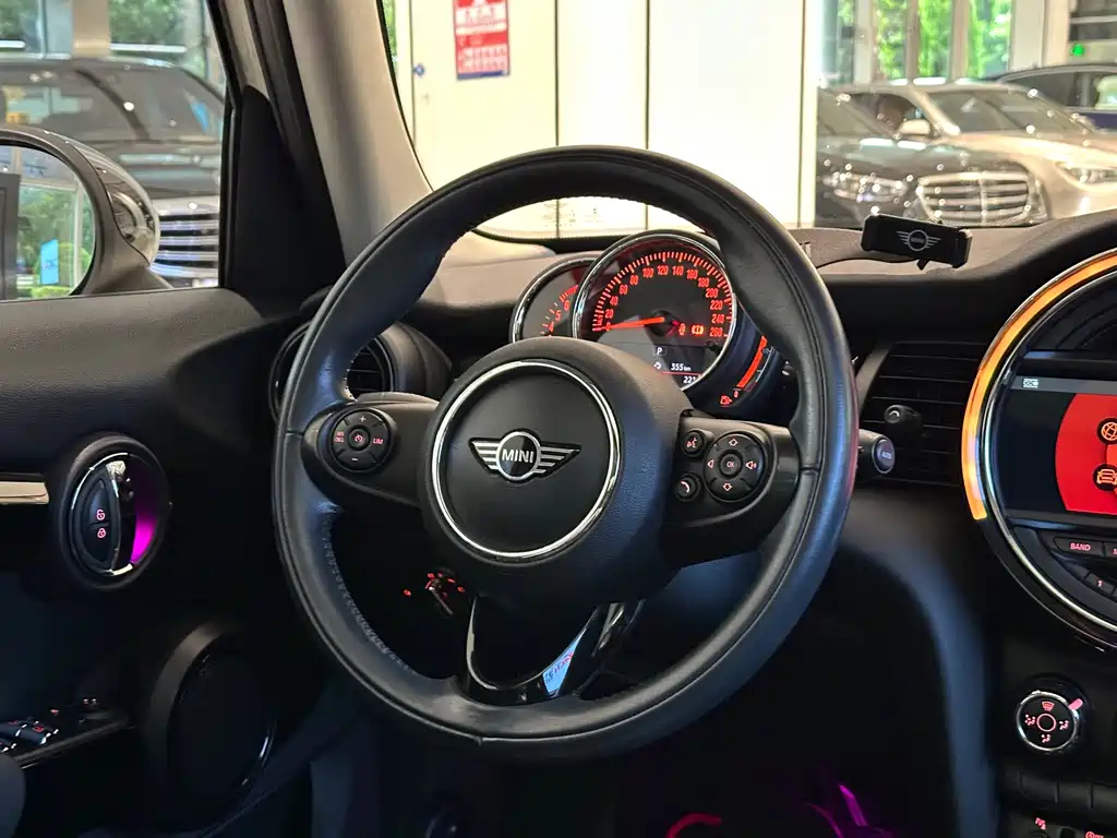 MINI Mini — миниатюра 9