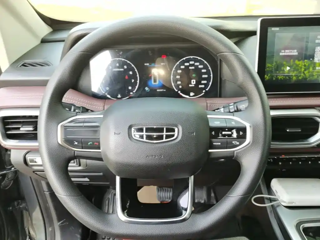 Geely Haoyue — миниатюра 11