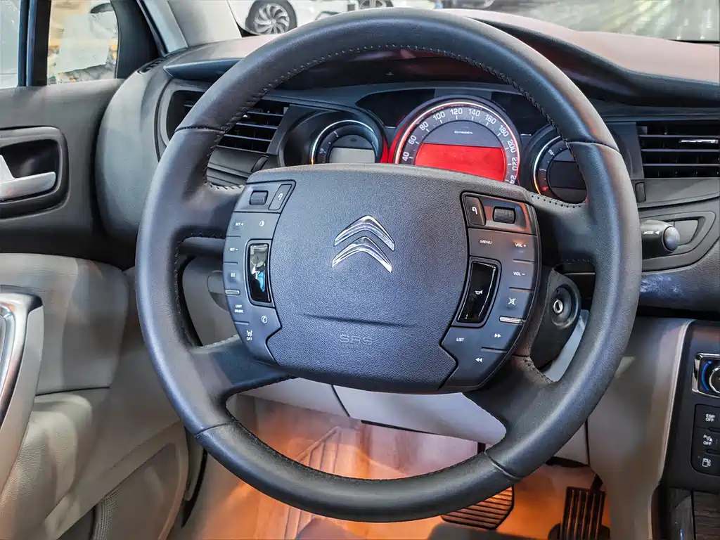 Citroen C5 — миниатюра 6