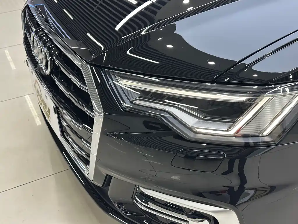 Audi A6L — миниатюра 6
