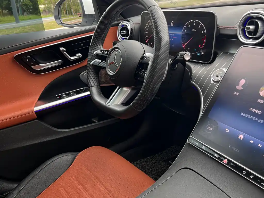 Mercedes-Benz C-Class — миниатюра 7