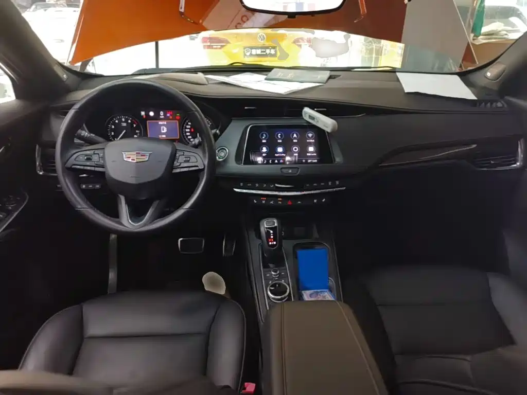Cadillac XT4 — миниатюра 10
