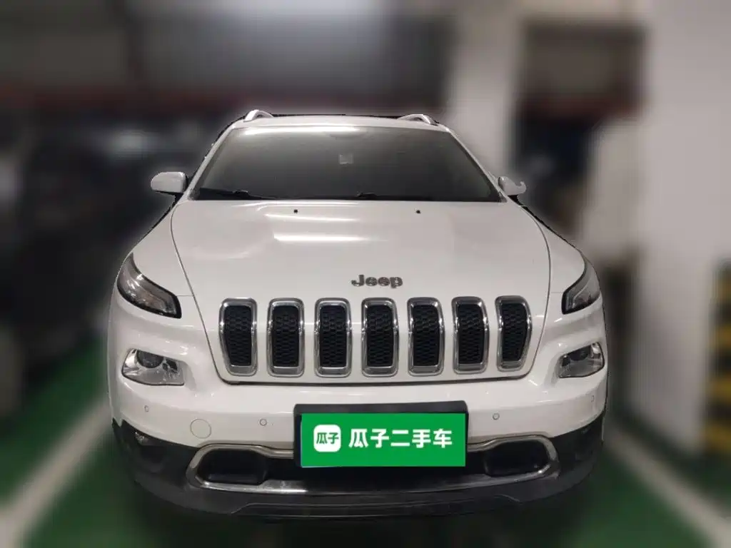 Jeep Cherokee — миниатюра 2