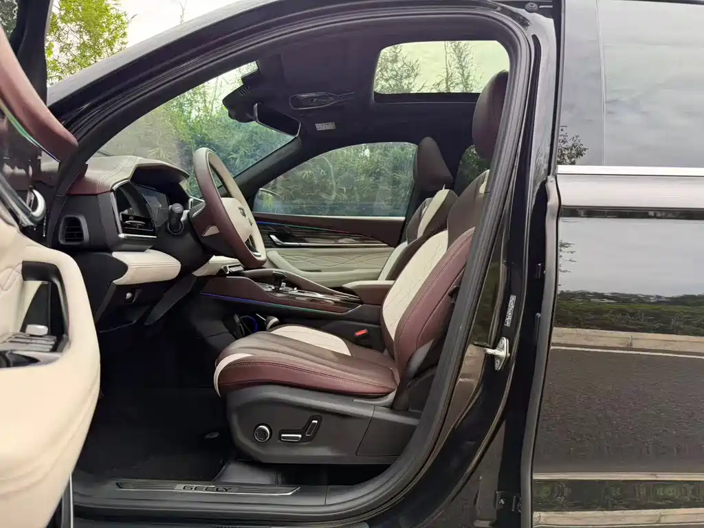 Geely Xingyue L — миниатюра 7