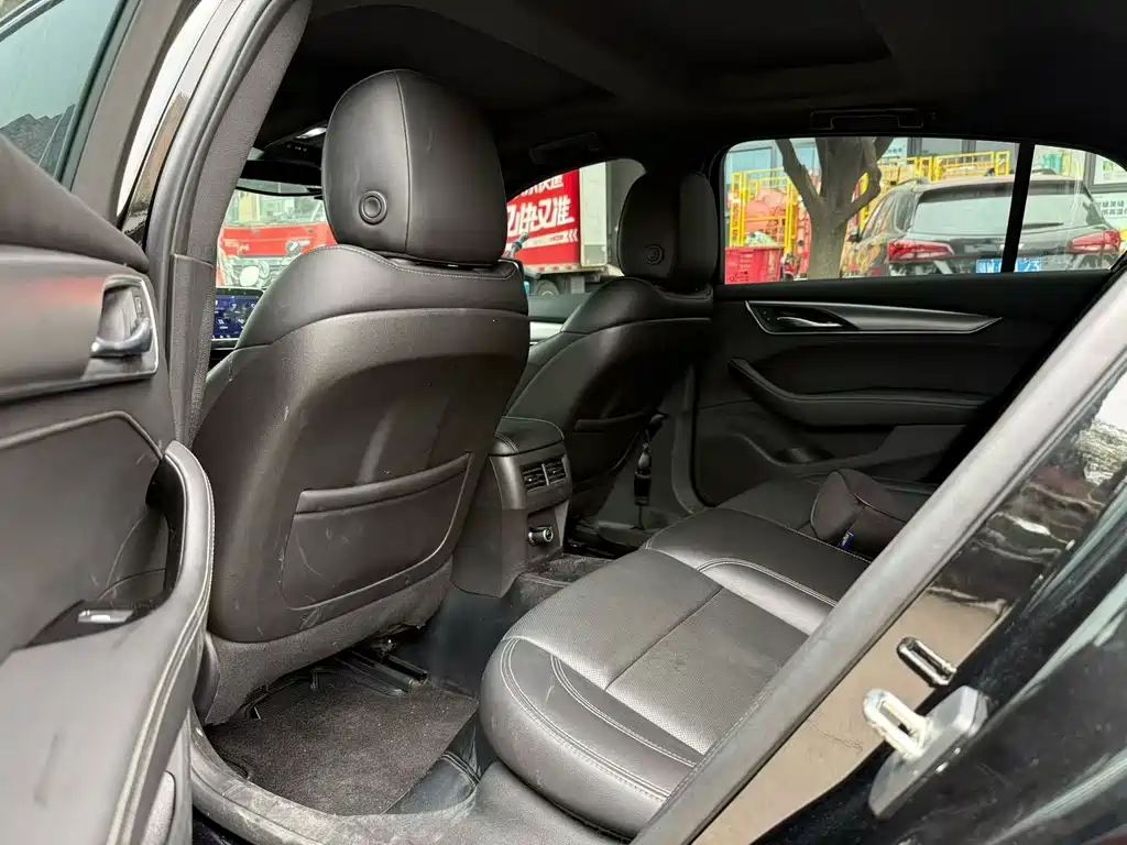 Cadillac CT5 2022 28T Luxury （ Standard ）