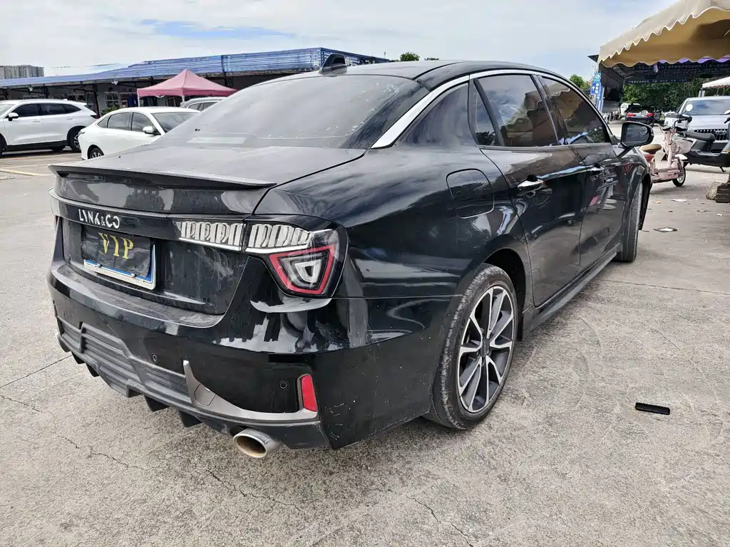 Lynk & Co 03 — миниатюра 14
