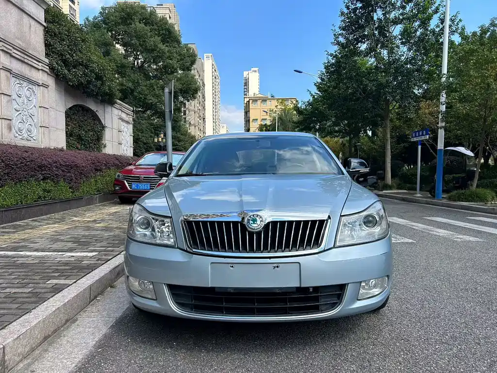 Skoda Octavia — миниатюра 2