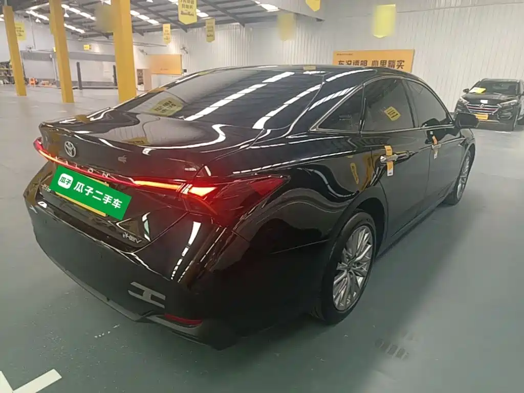 Toyota Avalon — миниатюра 7