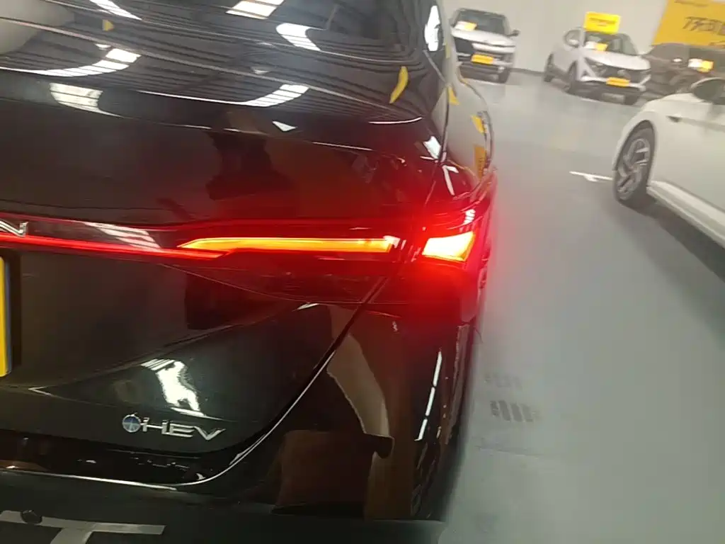 Toyota Avalon — миниатюра 8