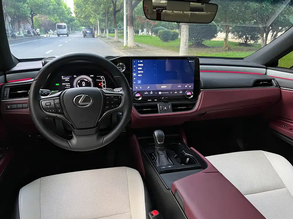 Lexus ES — миниатюра 14