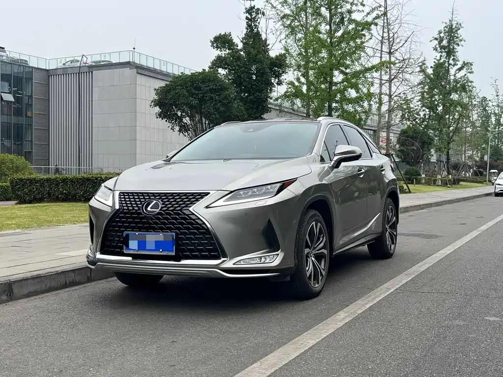 Lexus RX 2021