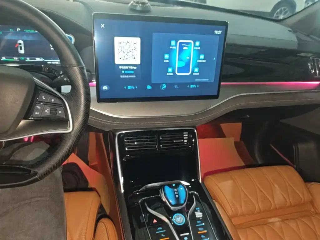 BYD Tang New Energy — миниатюра 13