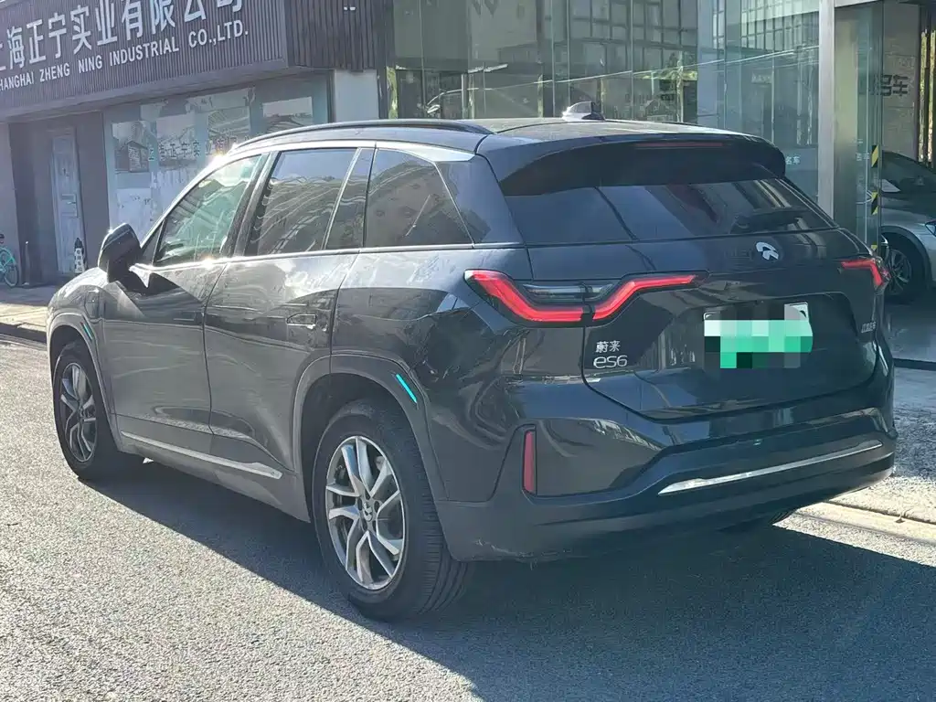 NIO ES6 — миниатюра 6