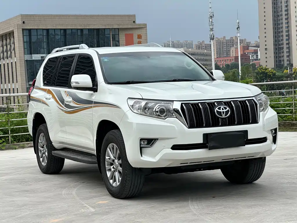 Toyota Prado (Import) — миниатюра 3