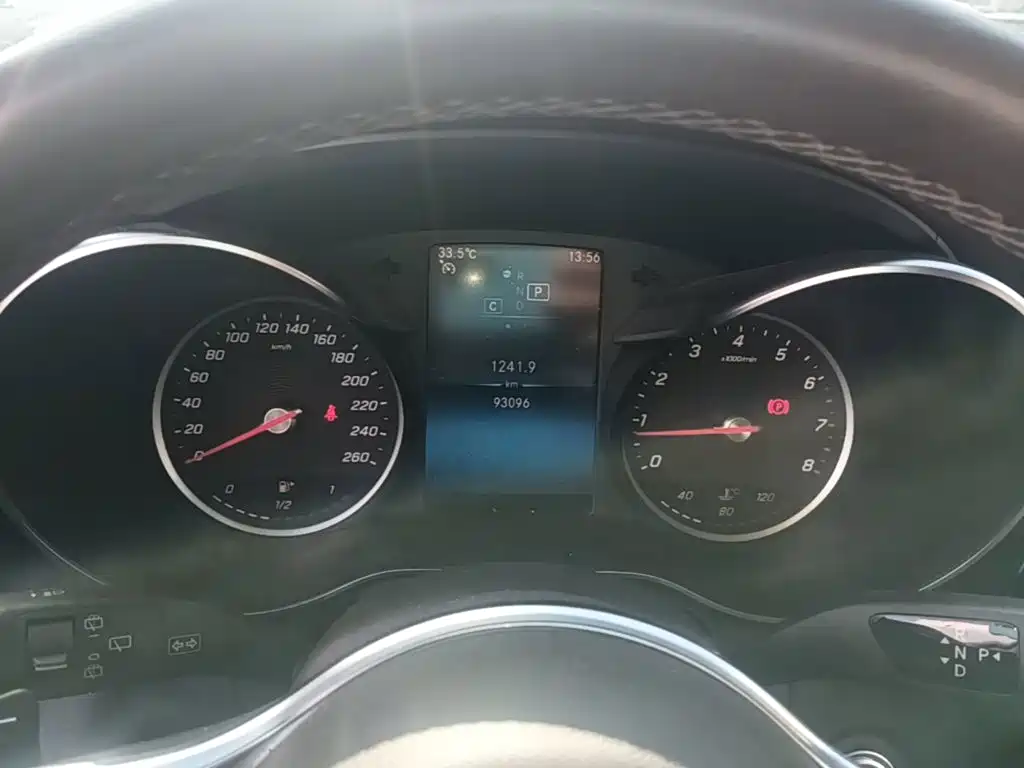 Mercedes-Benz GLC — миниатюра 12
