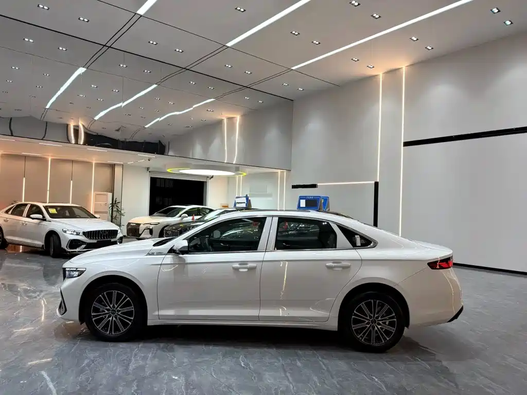 Geely Xingrui — миниатюра 5