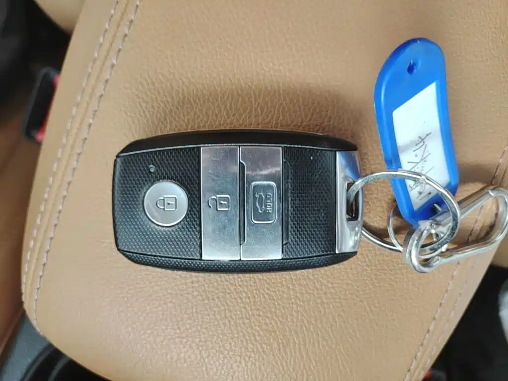 Kia K4 — миниатюра 9