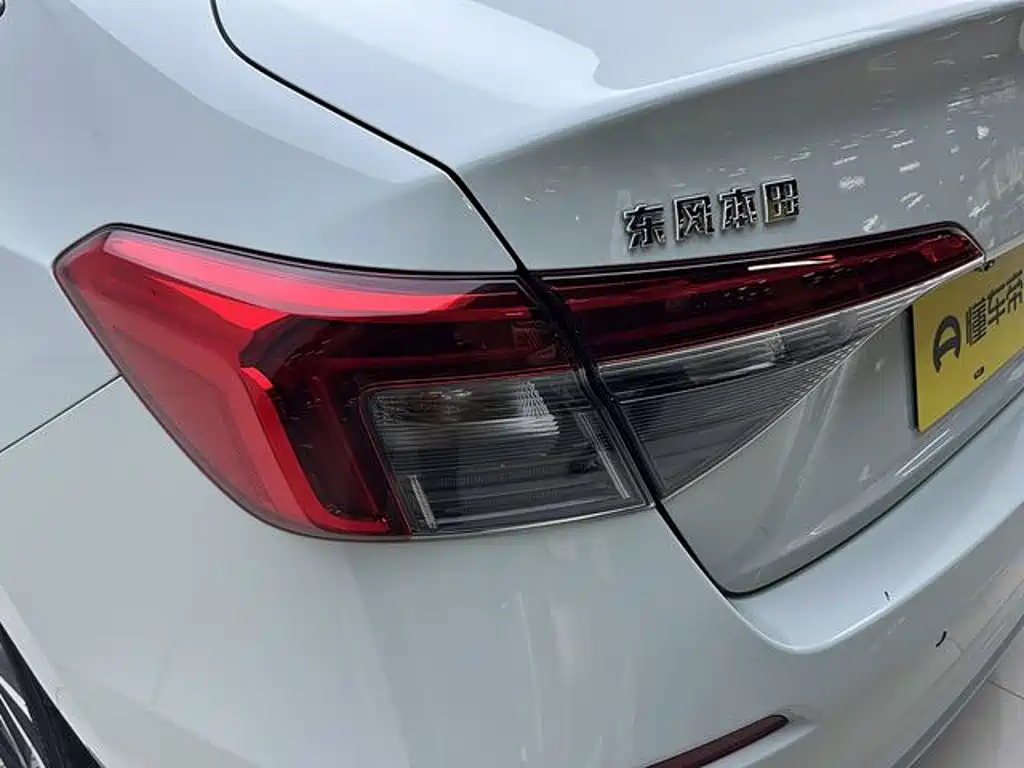 Honda Civic — миниатюра 18