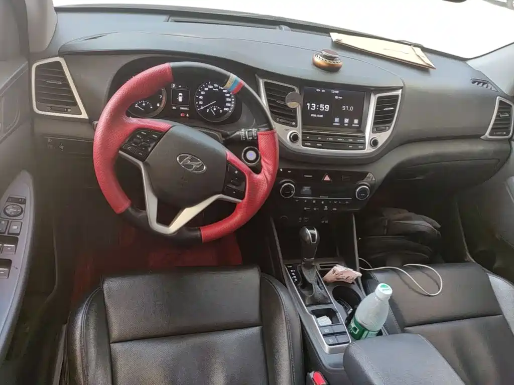 Hyundai Tucson — миниатюра 10