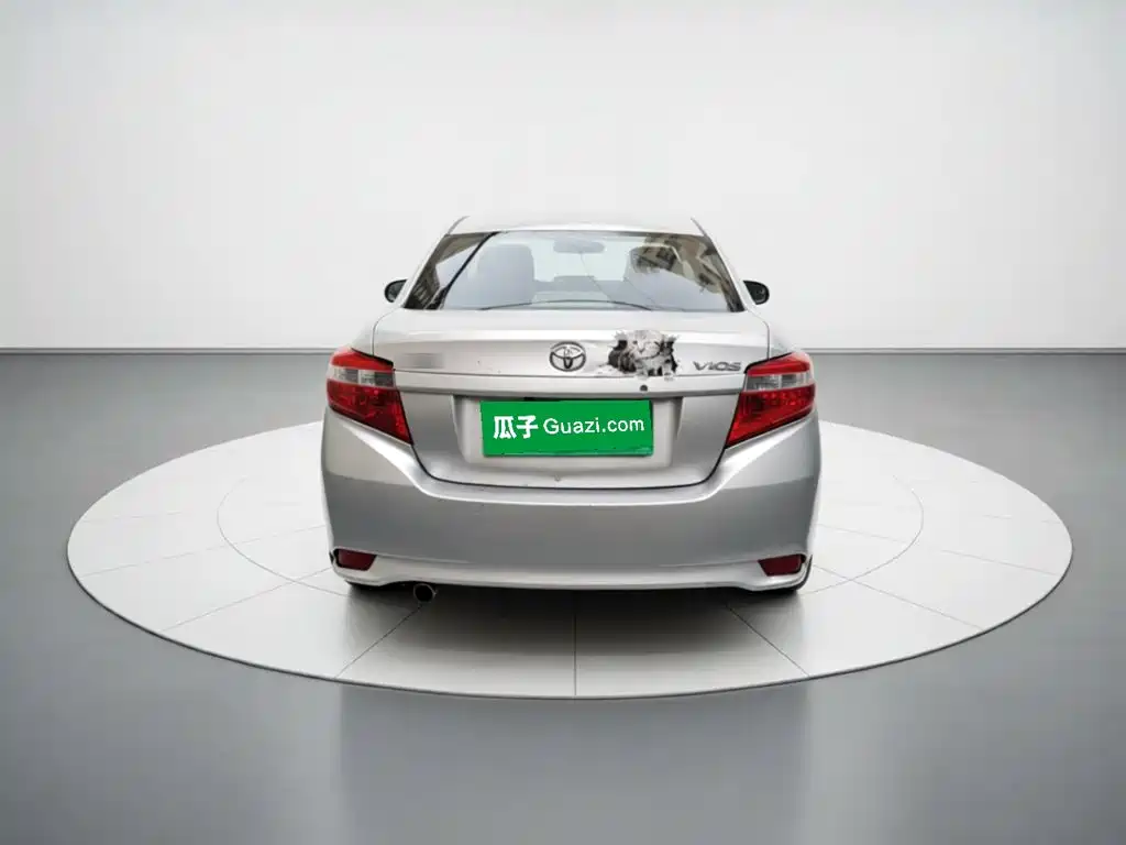 Toyota Vios — миниатюра 5