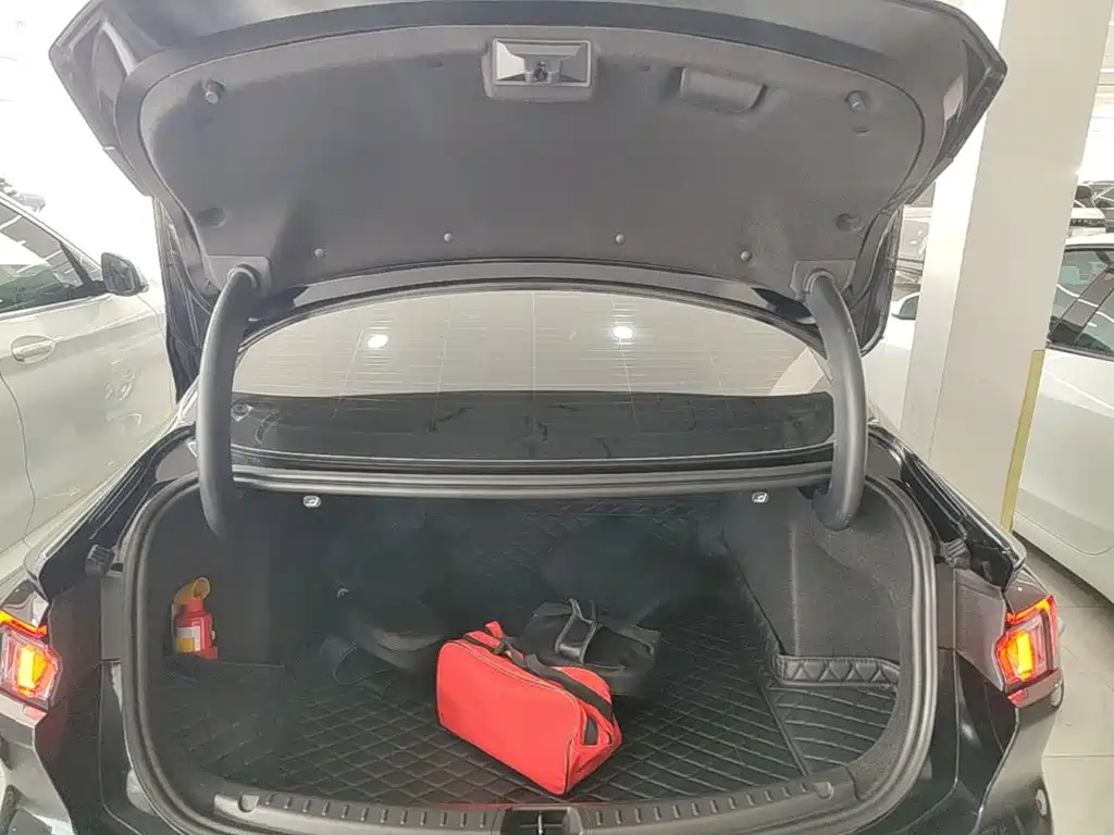 Ford Mondeo — миниатюра 19