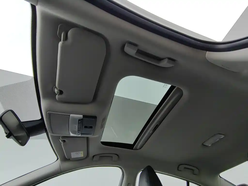 Nissan Sylphy — миниатюра 14