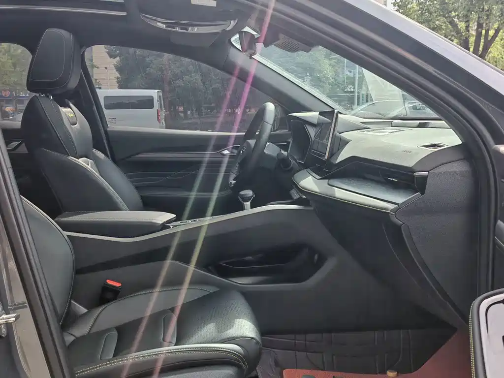 Geely Xingrui — миниатюра 7