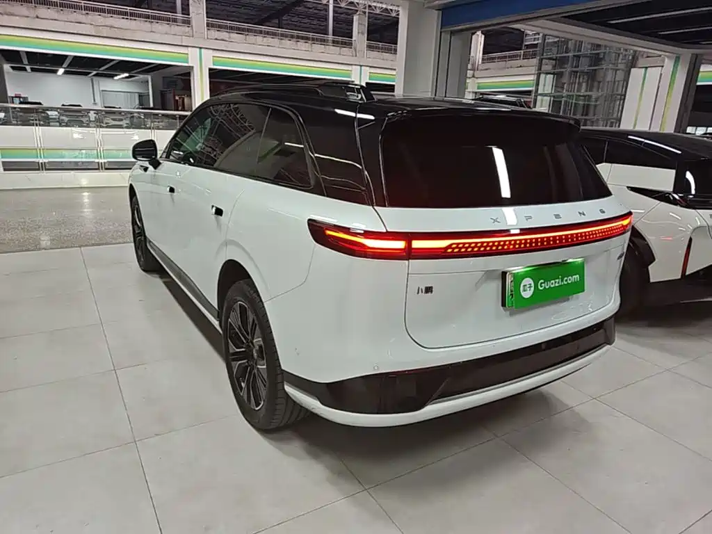 XPeng G9 — миниатюра 5